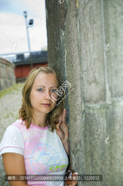 年輕的女孩