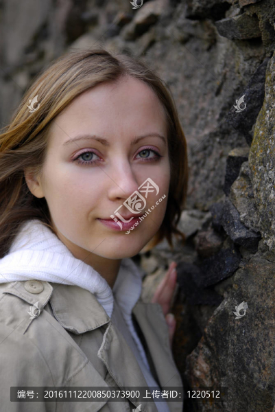 好女孩的肖像-匯圖網(wǎng) www.fosd68.com 好女孩的肖像