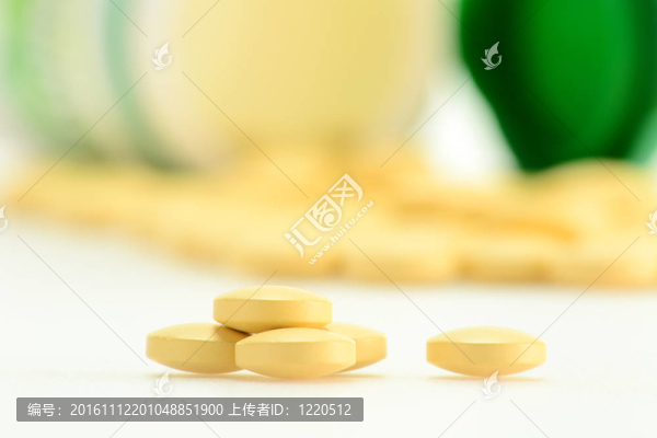 含有膳食補充劑片劑的組合物