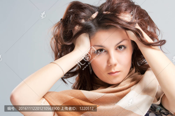 都是內(nèi)而外的