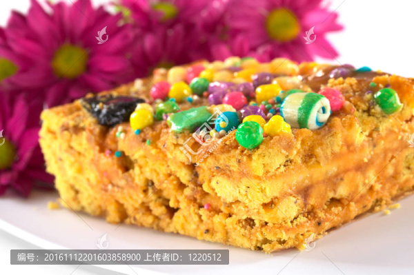 茴味與秘魯?shù)案夥Q為turron；芝麻；干果制品和蜂蜜，配上五顏六色的糖果（選擇性聚焦；集中在前端和頂