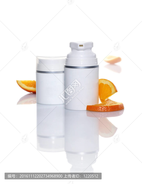 空白的化妝品容器