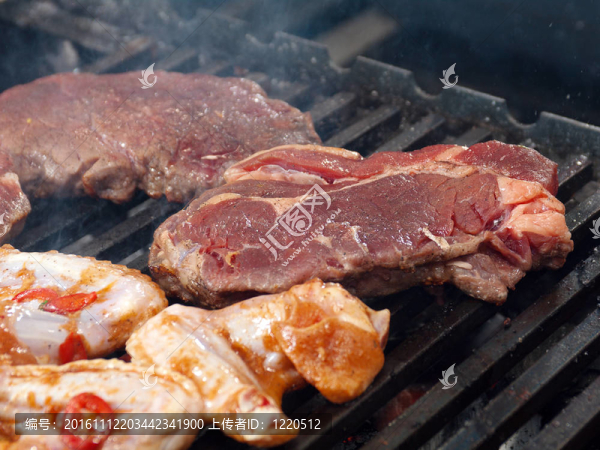 烹調(diào)肉類燒烤
