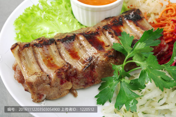 肉上的肉羔羊
