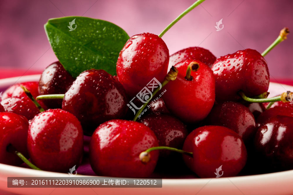 板與櫻桃