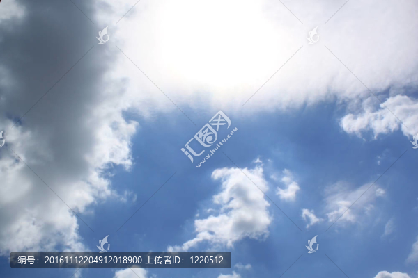 蓬松的云彩