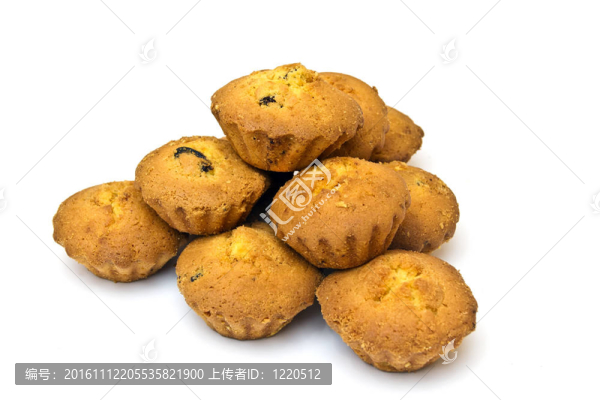 從新鮮的蛋糕的金字塔