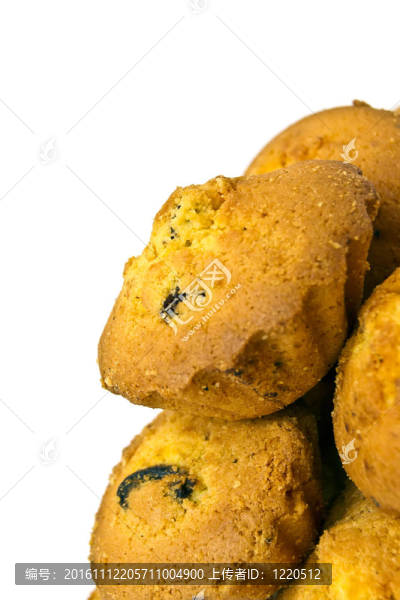 從新鮮的蛋糕的金字塔