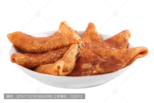 煎餅堆積白色孤立的背景