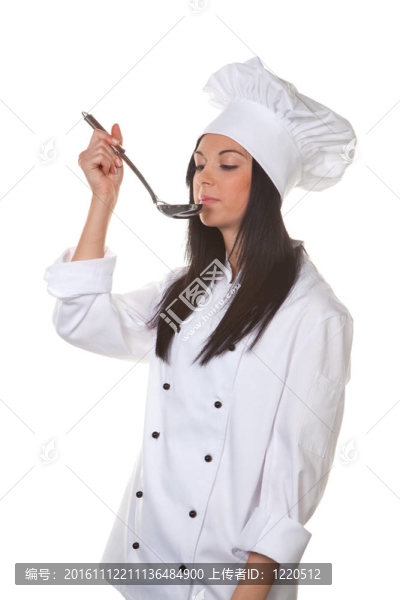 年輕女子作為一個實習(xí)生的廚師
