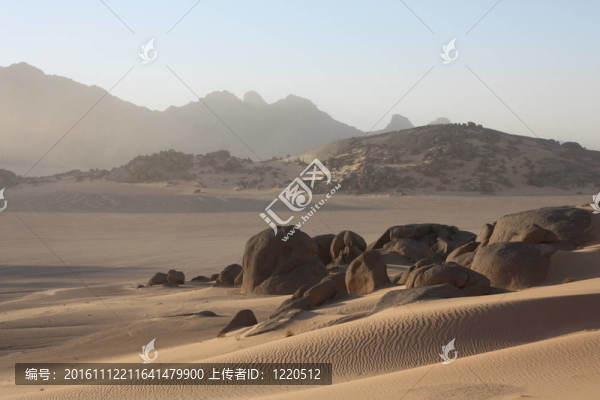 阿爾及利亞霍加爾山脈