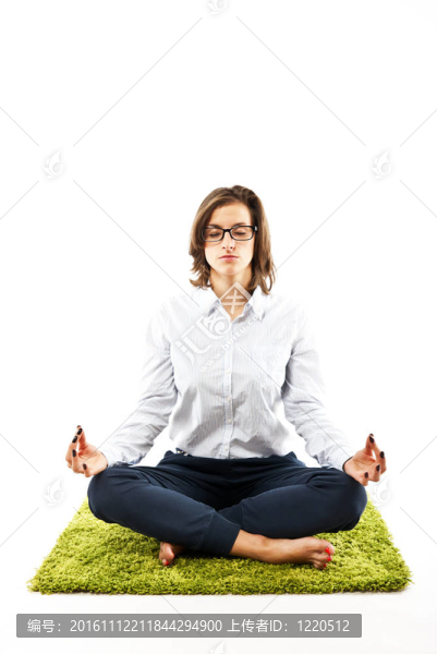 女人在瑜伽