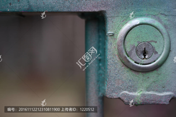 綠色柵欄