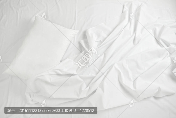 床單和枕頭睡覺床