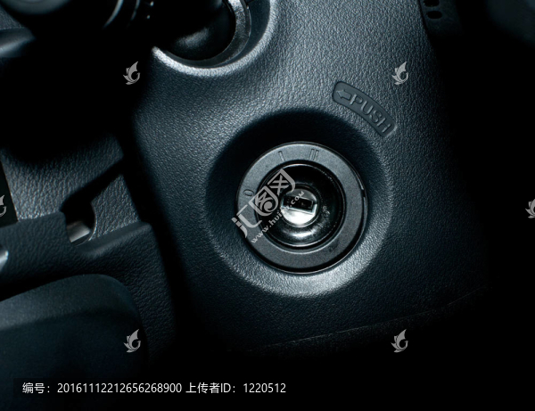 啟動(dòng)汽車(chē)-匯圖網(wǎng) www.fosd68.com 啟動(dòng)汽車(chē)