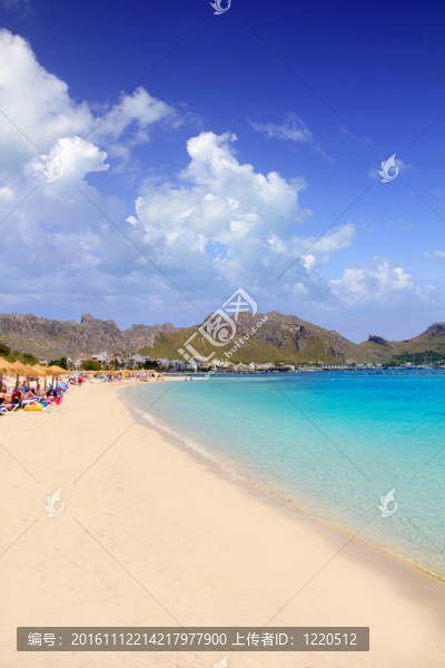 波連薩沙灘在地中海馬洛卡島