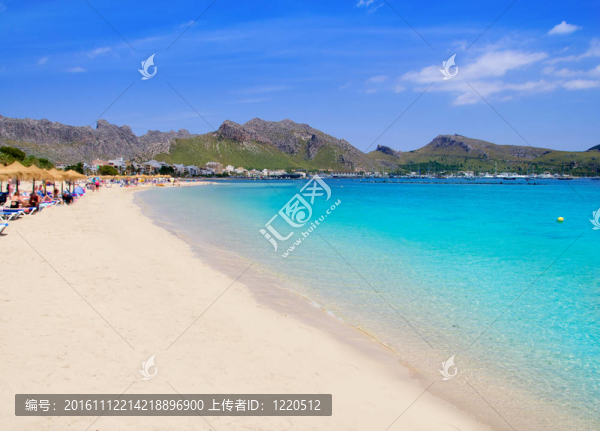 波連薩沙灘在地中海馬洛卡島