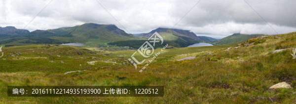 山的全景；Snowdonia；威爾士