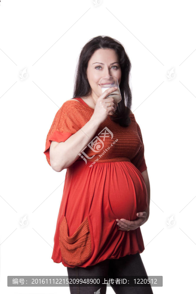 孕婦喝牛奶