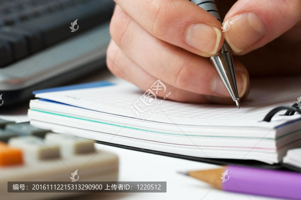 女性書寫-匯圖網(wǎng) www.fosd68.com 女性書寫