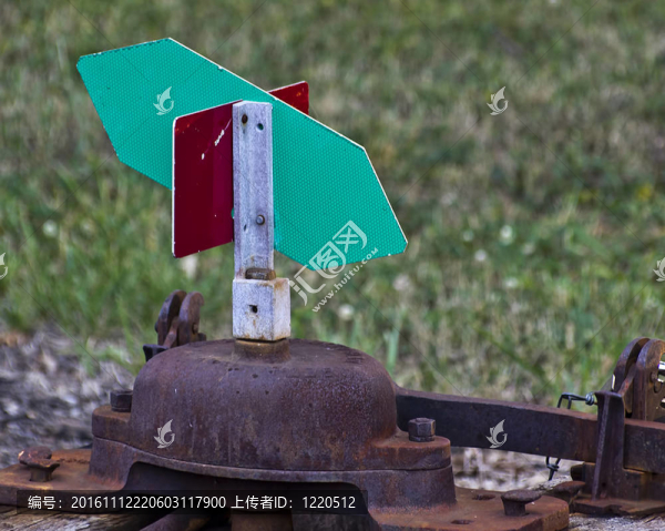 火車軌道開關(guān)