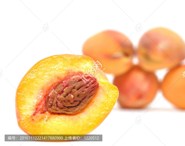 一半的桃子-匯圖網(wǎng) www.fosd68.com 一半的桃子