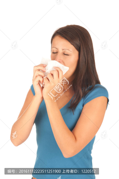 漂亮的黑發(fā)女孩感冒了孤立在白色背景
