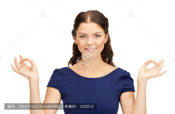 女人在冥想
