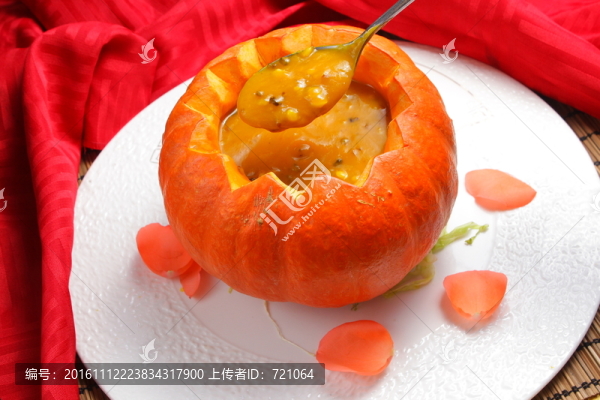 養(yǎng)生南瓜五谷湯,南瓜五谷湯