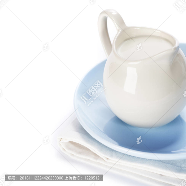 乳白色的陶瓷罐