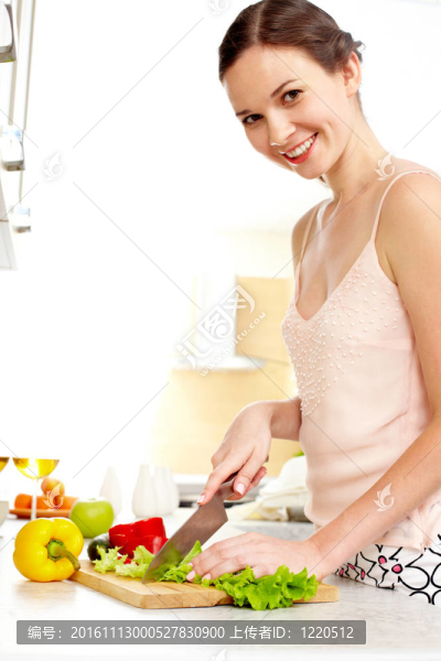 做飯的妻子