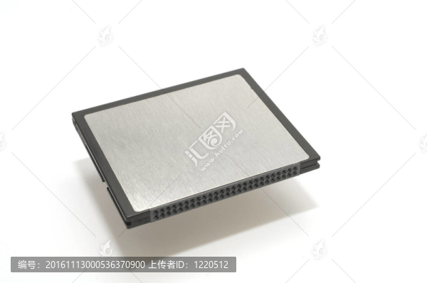 通用閃存卡上的白色與陰影