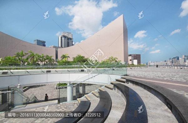 香港文化中心在藍天建筑結構