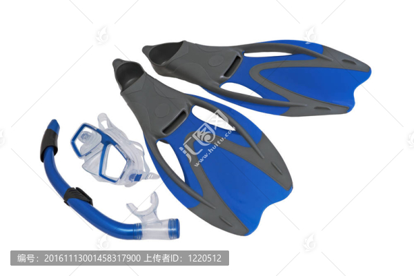 腳蹼和潛水的面具。