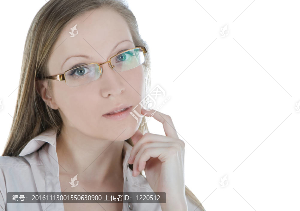 美麗的女人與眼鏡隔離在白色背景
