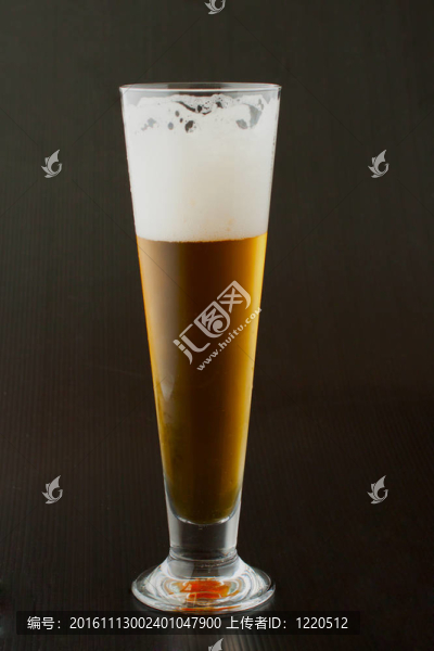 啤酒
