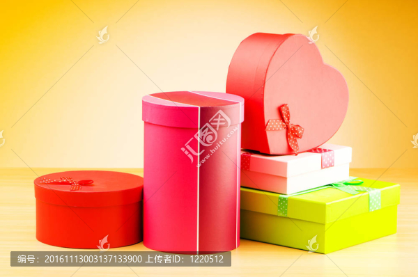 對梯度背景禮品