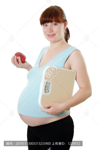 帶測(cè)量帶的孕婦