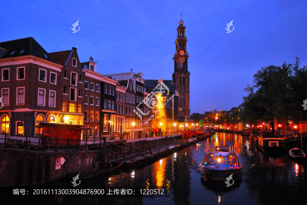 阿姆斯特丹。晚上prinsengraht通道