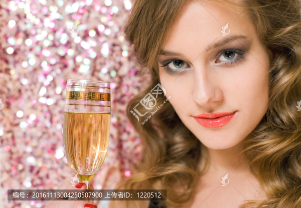 節(jié)日年輕金發(fā)。