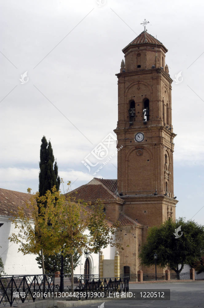 教堂的Cogollos,de,Guadix的觀點(diǎn)-匯圖網(wǎng) www.fosd68.com 教堂的Cogollos,de,Guadix的觀點(diǎn)