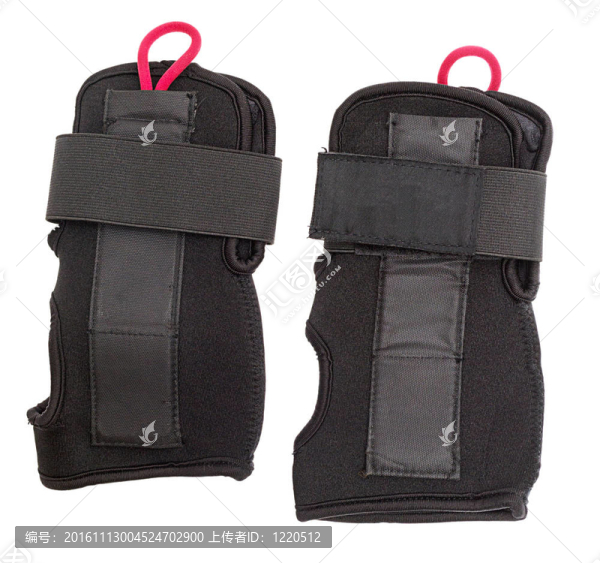 手腕上的手與白色隔離。