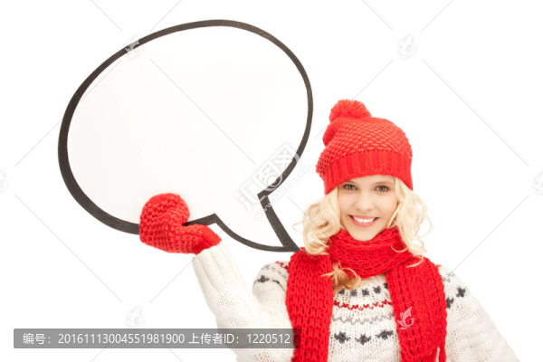 微笑的女人與空白的文字泡沫