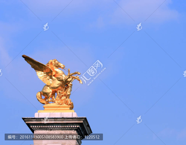 巴黎金馬雕像