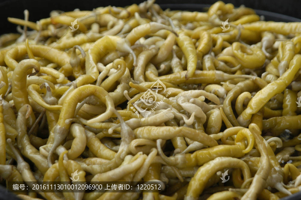 腌辣椒