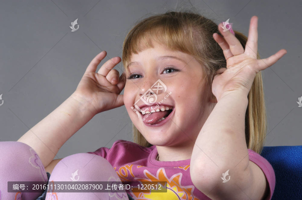 金發(fā)美女模特模特