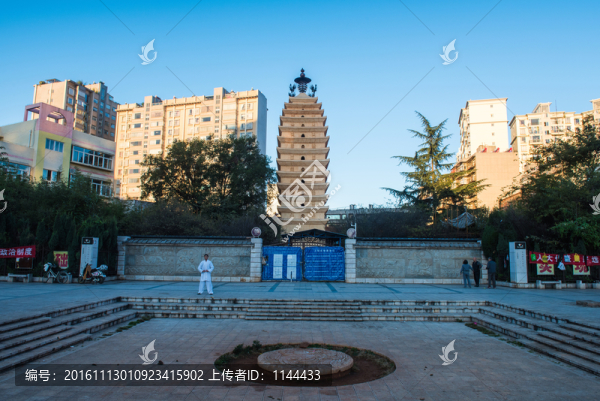 昆明西寺塔