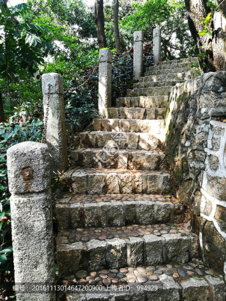 石階梯
