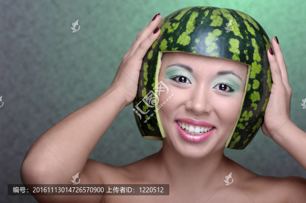 西瓜女