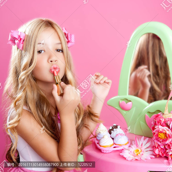 兒童時尚小女孩口紅化妝粉紅虛榮
